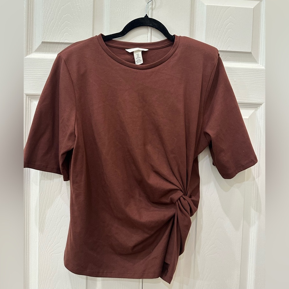 New! H&M Twist Detail T-shirt, Brown, Medium - Picture 6 of 9